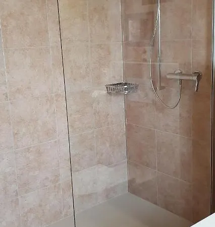 L'aurosee Guest house